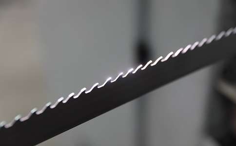 南川双金属带锯条产生切削噪音的原因具体有哪些？