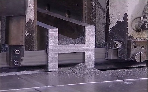 南川大揭秘：带锯条价格多少钱才能买到高质量的产品？